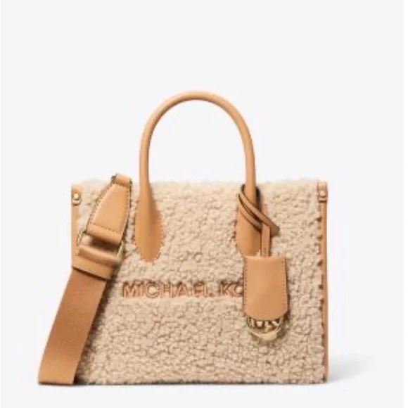 Michael KORS Cream Crossbody Bag. - Picture 4 of 4